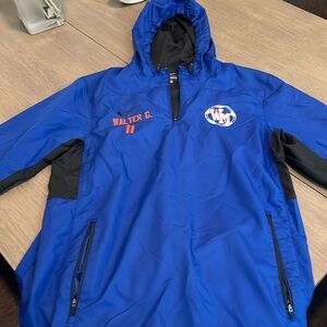 Nike size medium soccer windbreaker.  No clue who Walter g is.
